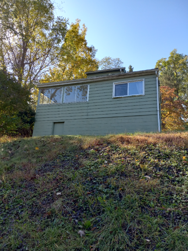 Building Photo - 238 Cline St