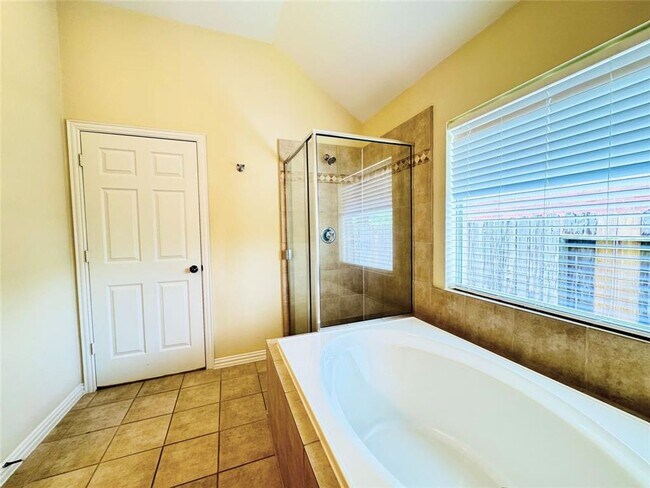Building Photo - Seven Lakes - 3bed 2bath for RENT