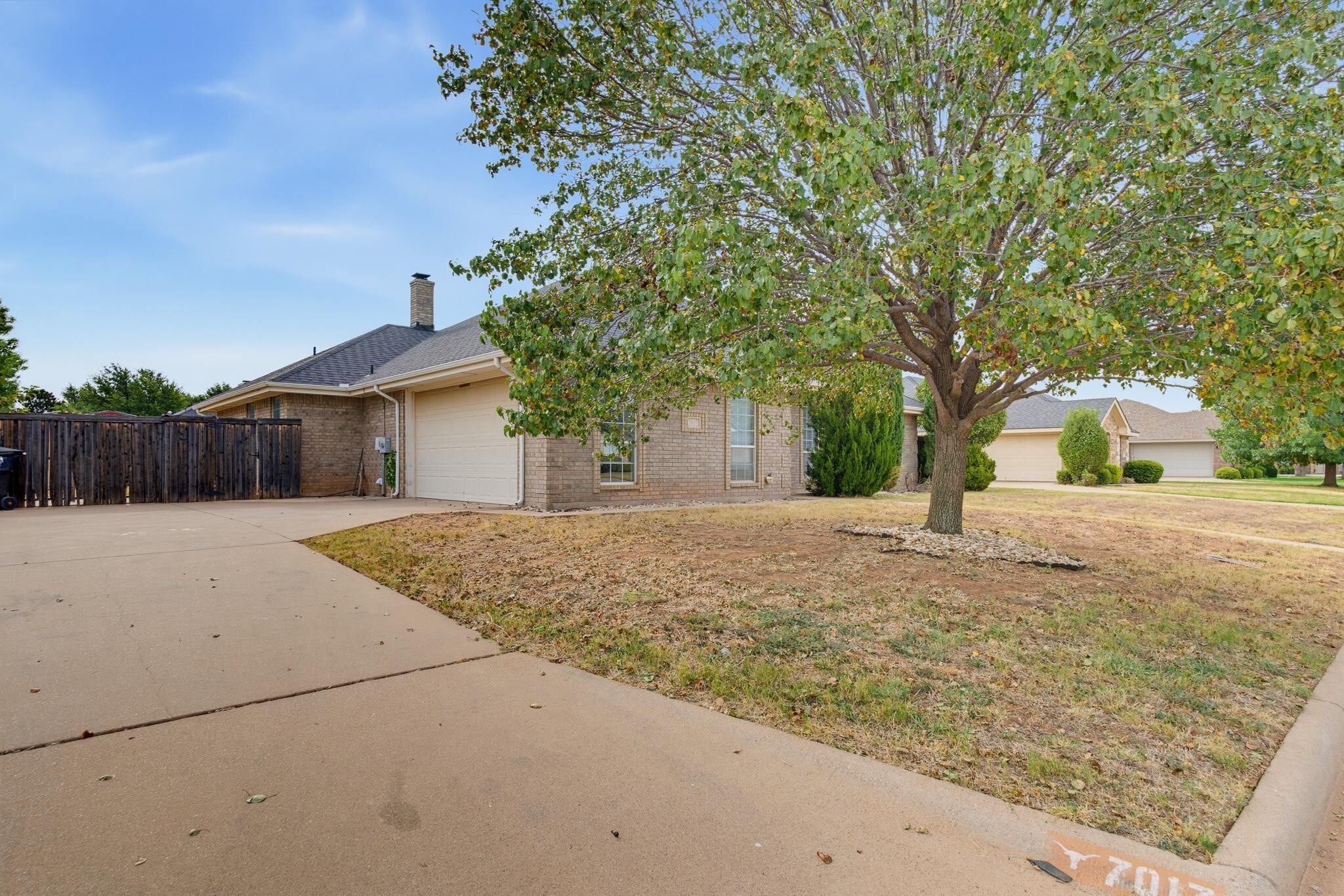Building Photo - 7017 Springwater Ave