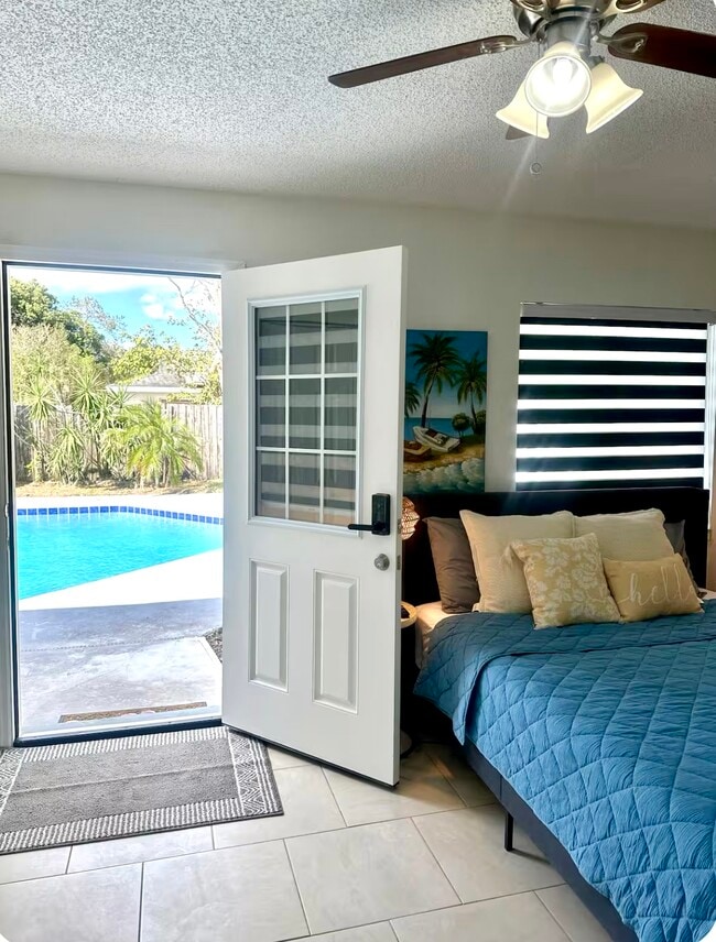 Building Photo - 8453 Mattituck Cir