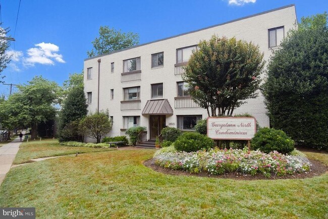 Primary Photo - 3815 Davis Pl NW