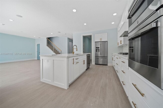 Building Photo - 174 Satin Leaf Dr