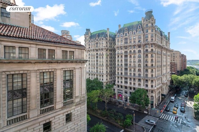 Building Photo - 201 W 74th St