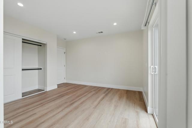 Building Photo - 6708 Riverton Ave