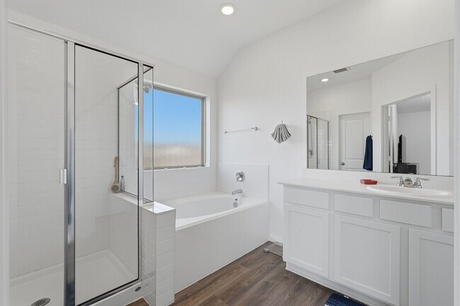 Building Photo - 651 Spring Ashberry Ct