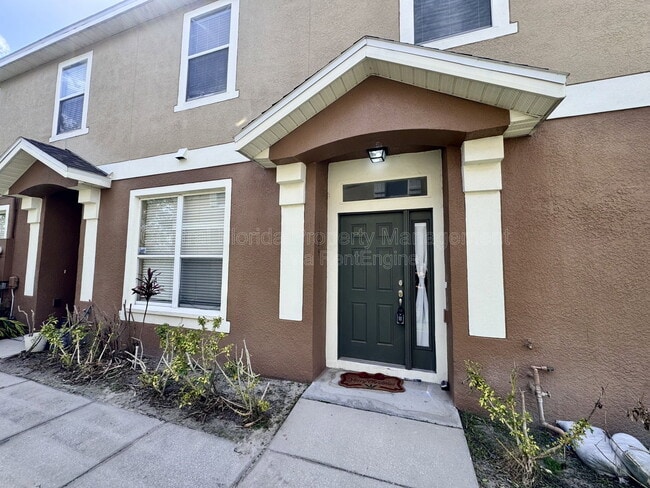 Building Photo - 1985 Estancia Cir