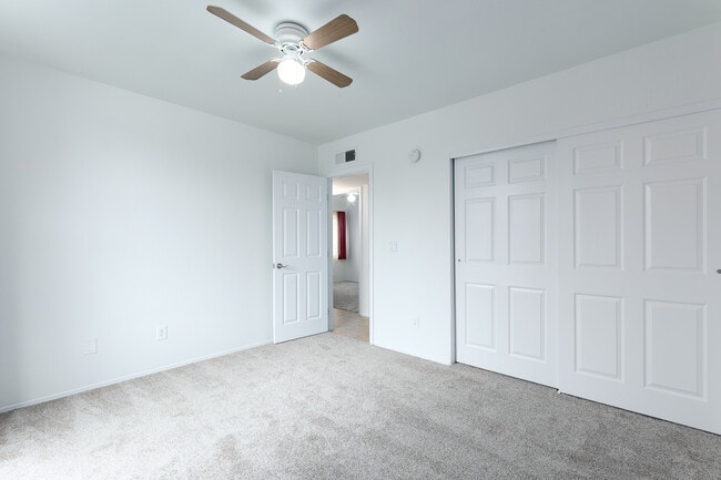 Building Photo - 7711 E 39th St