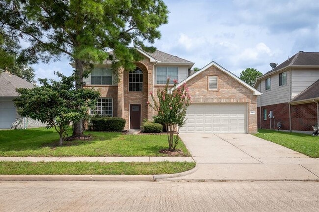 Primary Photo - 16927 Fairway Glen Ln