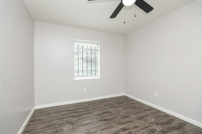 Building Photo - 134 Memory Ln