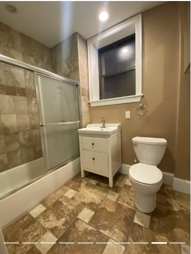 Building Photo - 1592 Beacon St