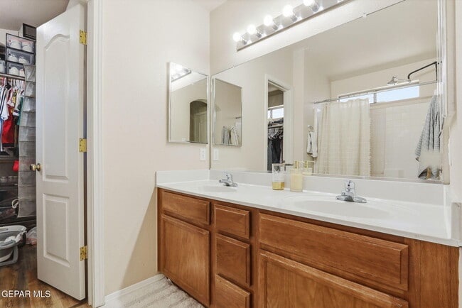 Building Photo - 14244 Smokey Point Dr