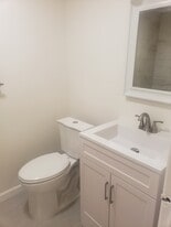 Building Photo - 16 Brighton Village Dr
