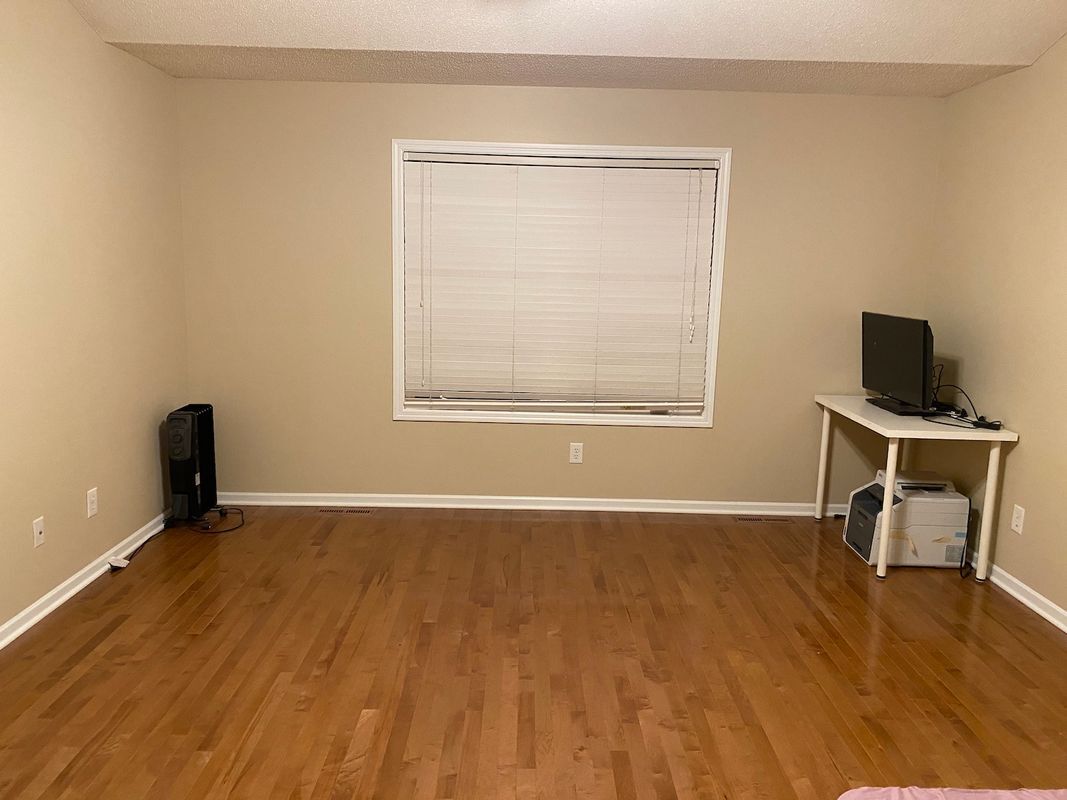 Building Photo - 5030 Archer Ln N