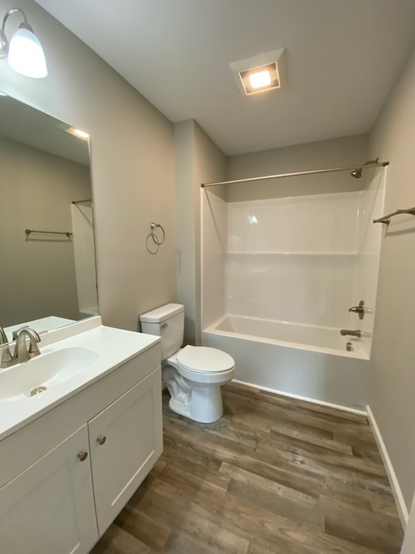 Building Photo - 2 Bedroom 2 Bath New Construction Duplex