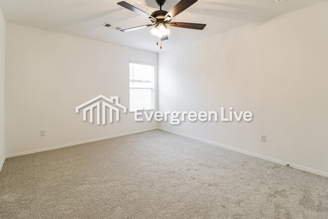 Building Photo - 110 Terrence Dr