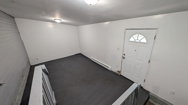 Building Photo - 3300 Glendale St