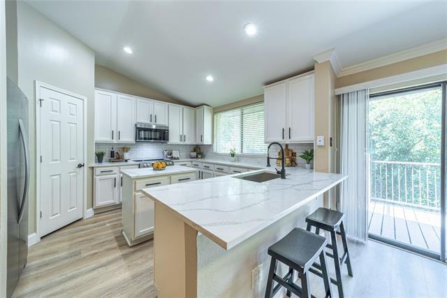 Building Photo - 2036 Signal Ridge Pl