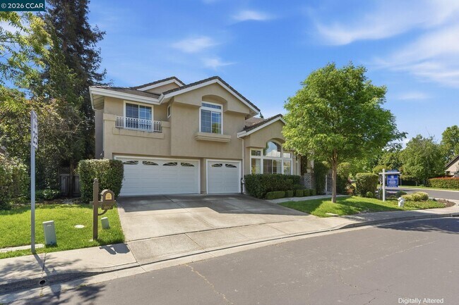Building Photo - 601 Ambience Way