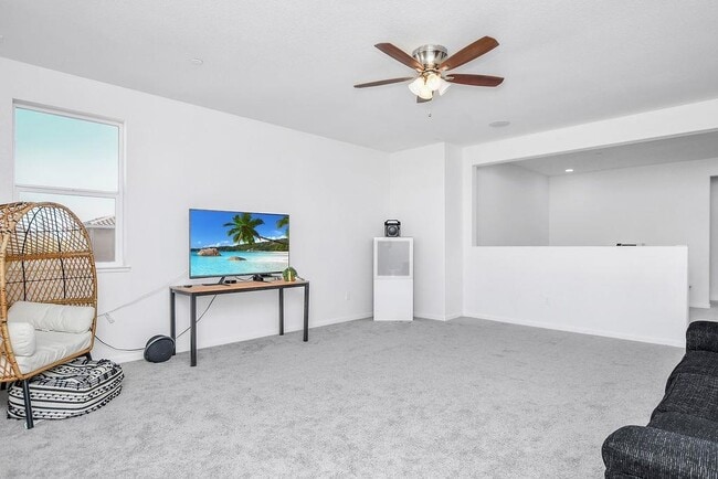 Building Photo - 1045 Martinez Dr