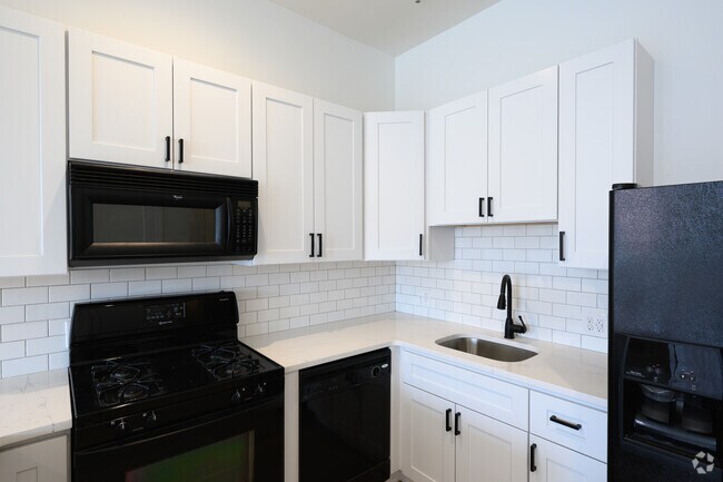 2BR, 1BA - Kitchen - The Becker Building