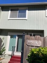 Building Photo - 316 Harvest Ln