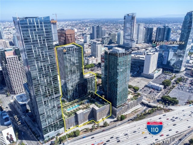 Building Photo - 877 Francisco St