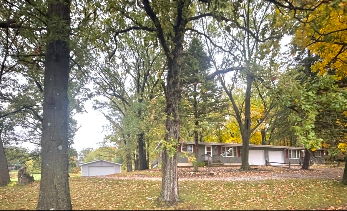 Building Photo - 5750 E 129th Ave