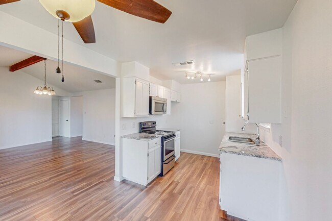 Building Photo - Adorable 1 Story Ready for Move In!  Birdville ISD!