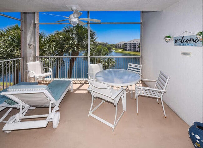 Building Photo - 353 S US Hwy 1