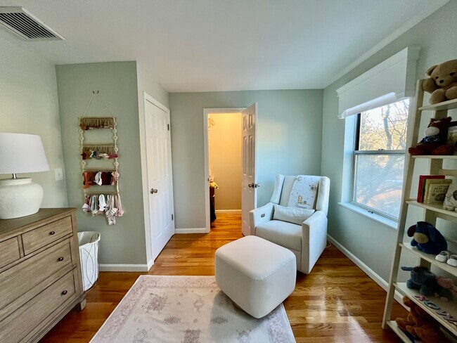 Building Photo - 95 Highland Rd