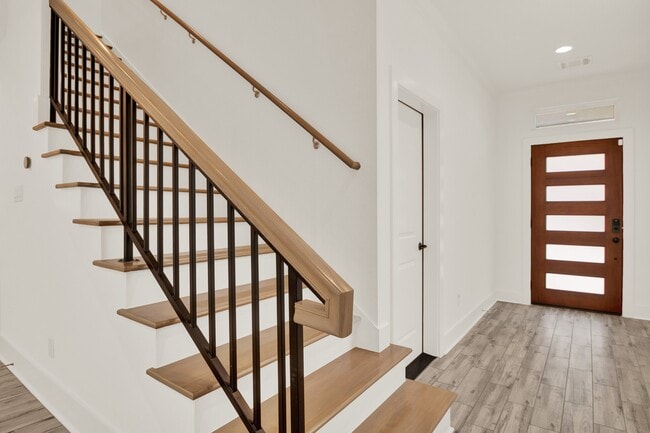 Building Photo - 6635 T C Jester Blvd