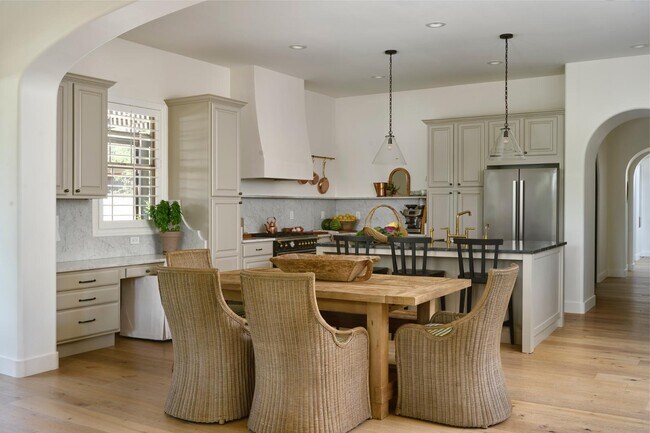 Building Photo - 18388 N 93rd Pl