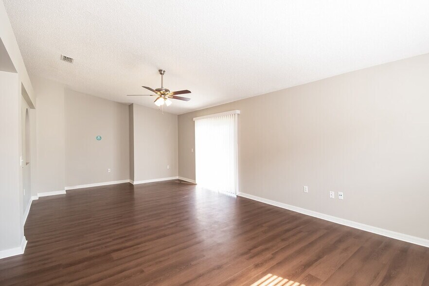 Building Photo - 3610 Braeden Ct