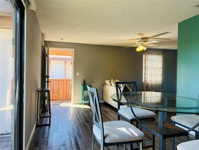 Building Photo - 5026 Water Oak Dr