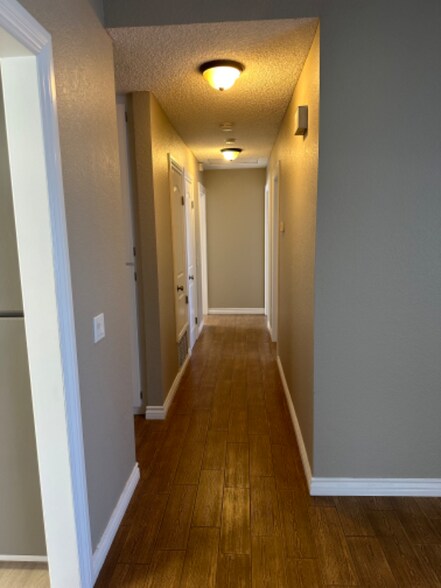 Building Photo - 1832 W Ave K11