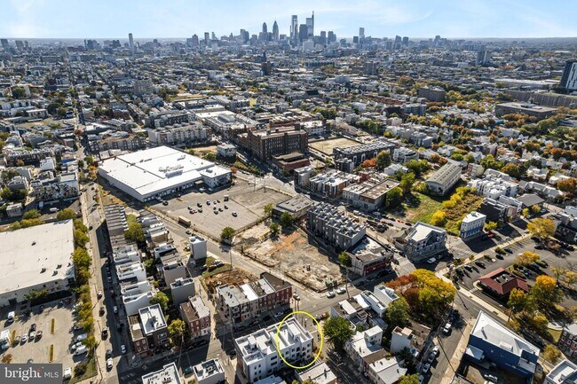 Building Photo - 419 W Berks St