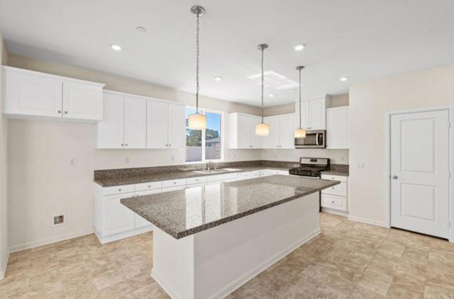 Building Photo - 34406 Dara Ct