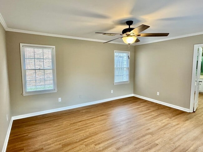 Building Photo - 3-Bedroom patio home with so much to love!