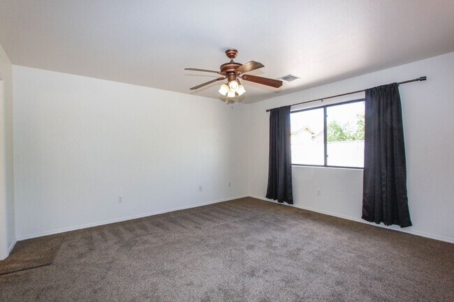 Building Photo - 3584 N Etheridge Dr