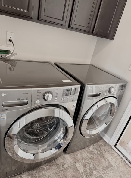 Building Photo - 1006 Kyle Rd