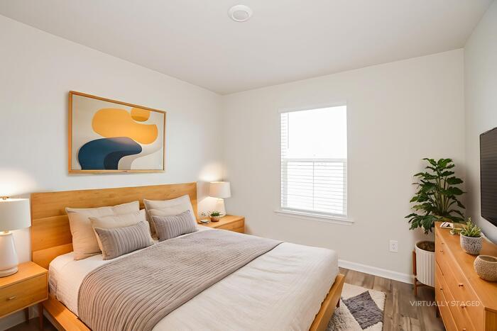 Building Photo - 467 Navona Dr