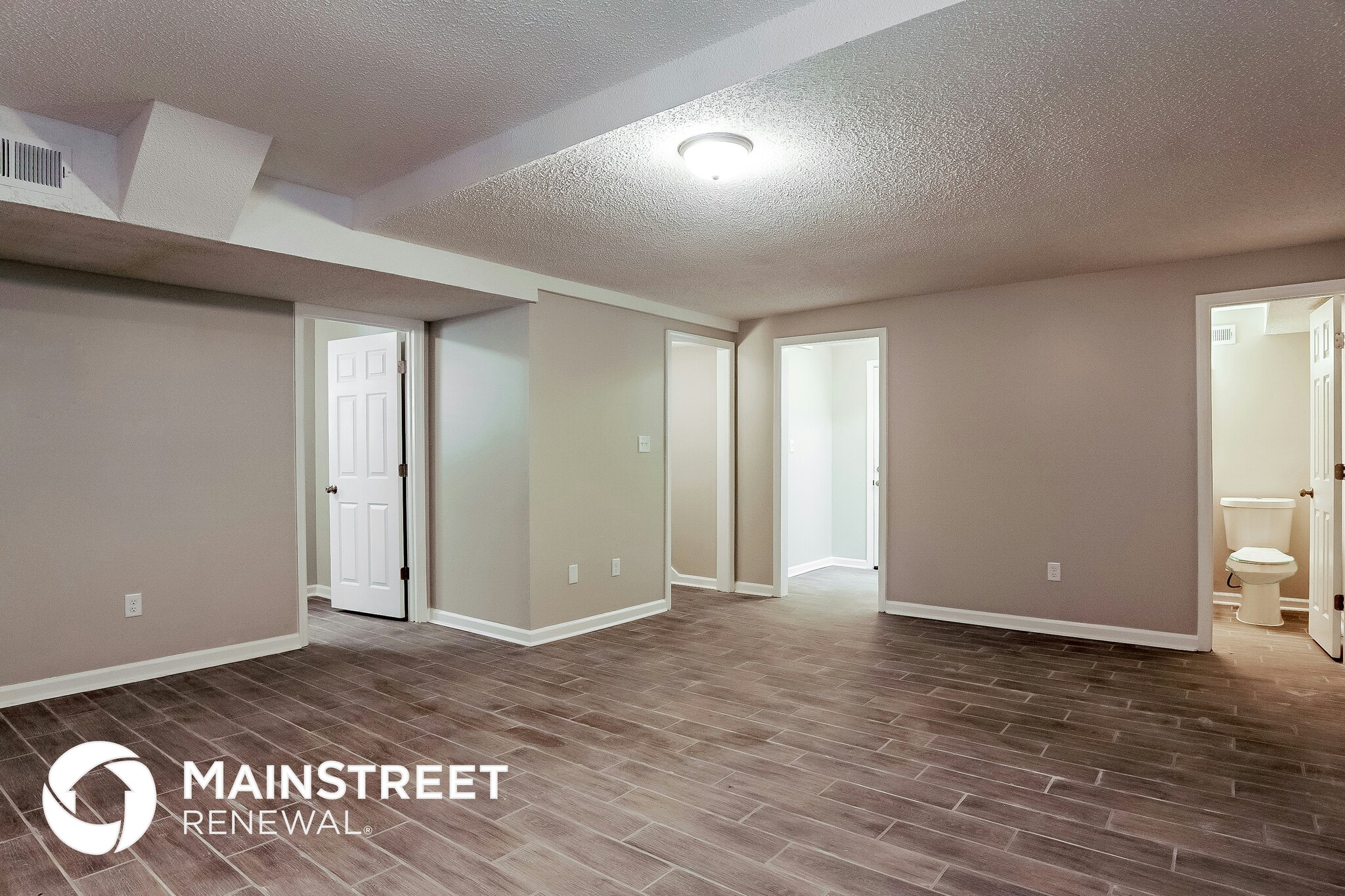 Building Photo - 1629 5 Acre Rd