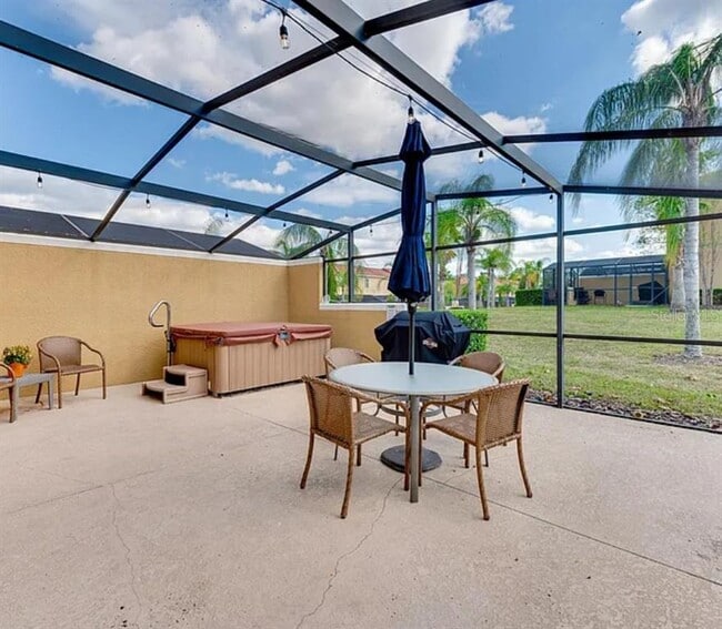 Building Photo - 3024 Secret Lake Dr