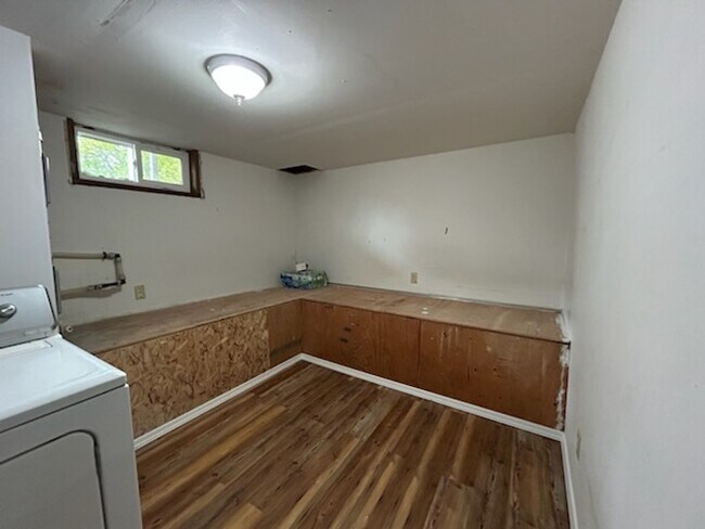 Building Photo - 224go