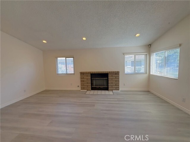 Building Photo - 9962 Palo Alto St