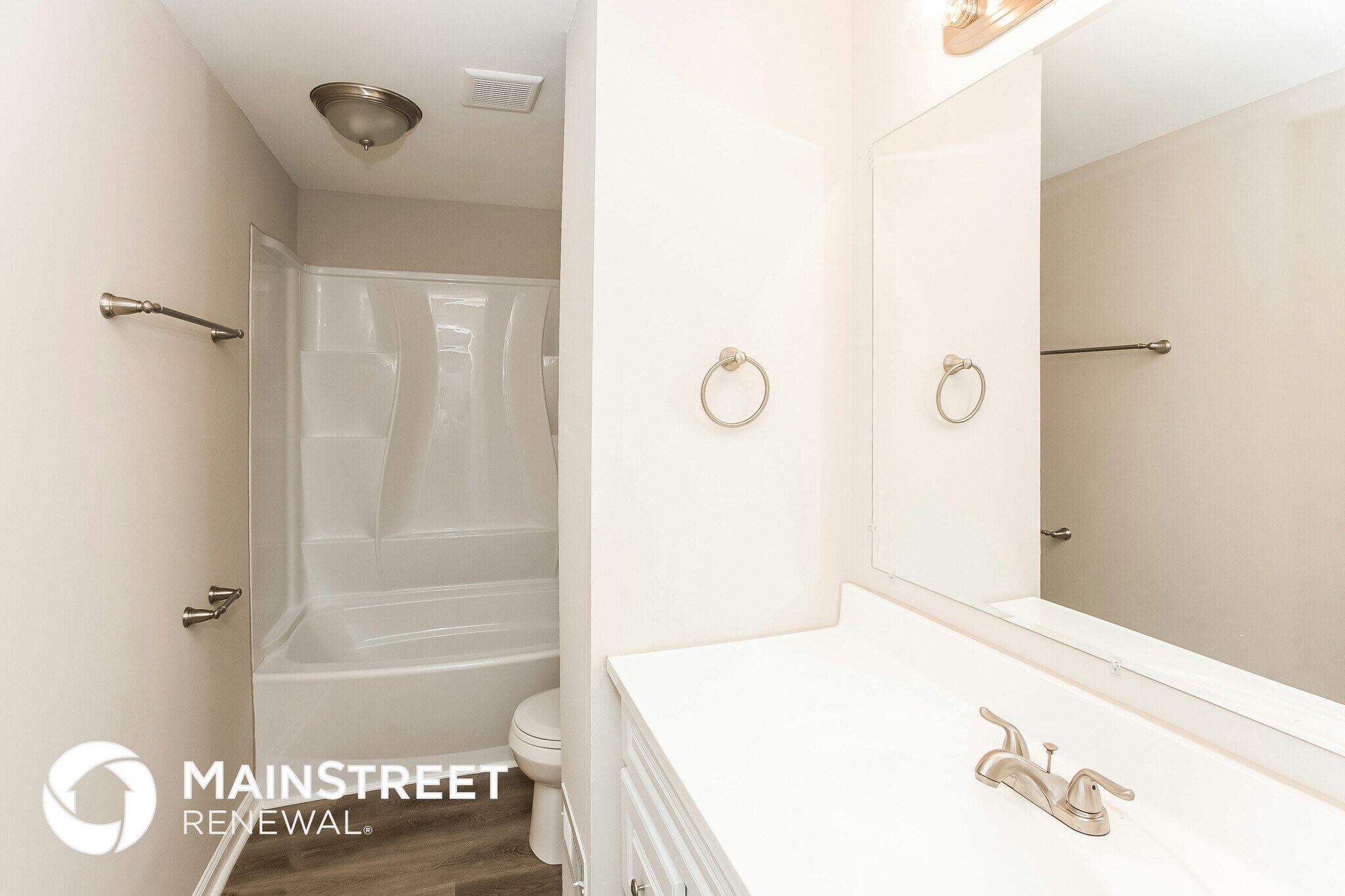 Building Photo - 5222 Split Oak Dr