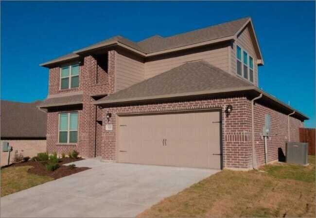 Building Photo - 535 Hillcrest Cir