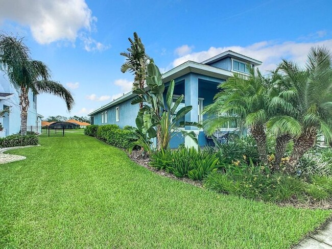 Building Photo - Beautiful 4 Bedroom Home in Venetian Bay