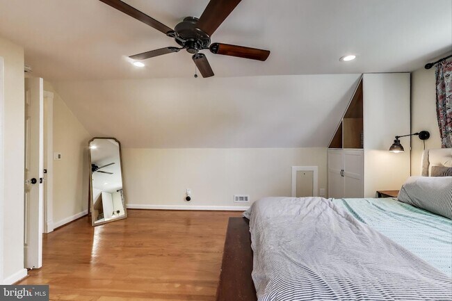 Building Photo - 3316 Harrell St