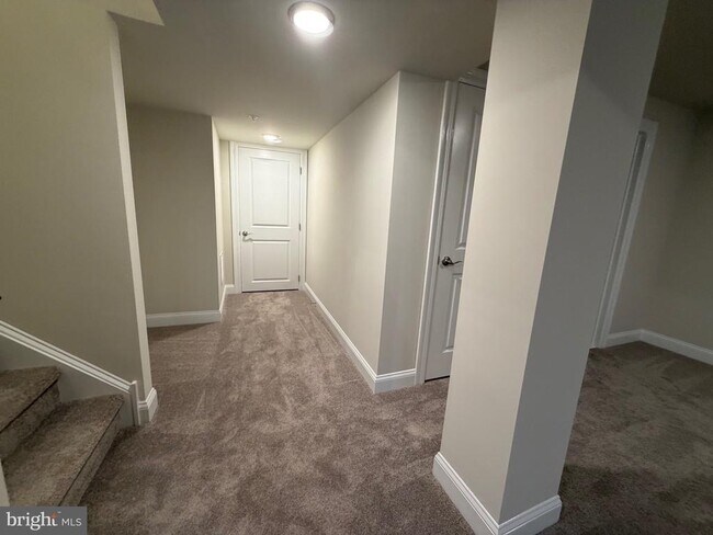 Building Photo - 436 Reagans Ln